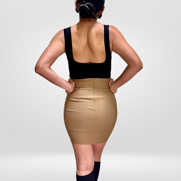 Beige Stretch Skirt with belt detail - Picture 2 of 3